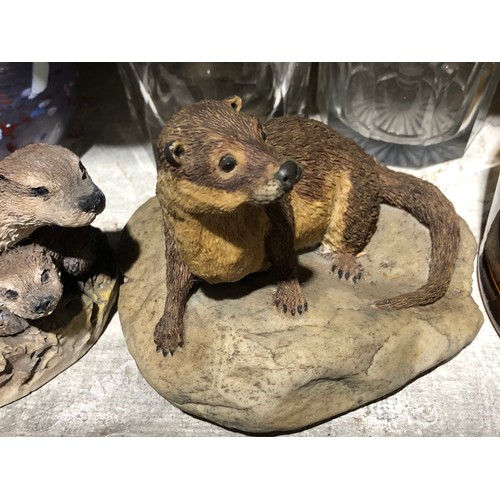 367 - 2 Resin Otter figurines