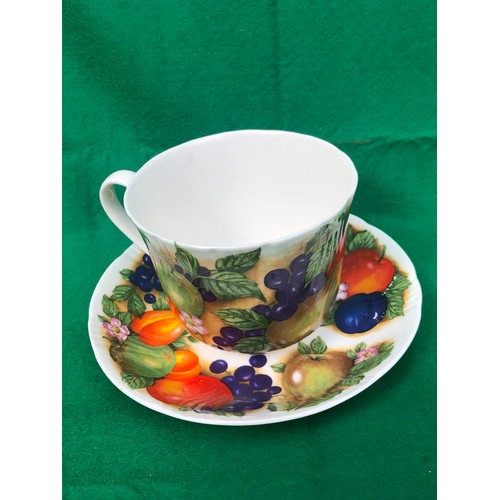 370 - Roy Kirkham collectors beakfast cup and saucer