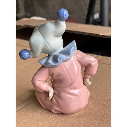 381 - NAO by Lladro Clown figurine