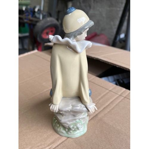 382 - NAO by Lladro Clown figurine