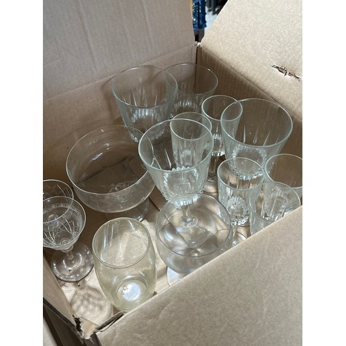 410 - Wine glasses. Some by Crystal d'Arque