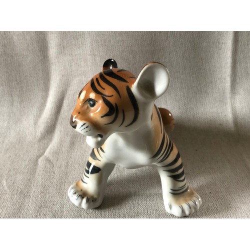 500 - Lomonosov USSR Tiger figurine.