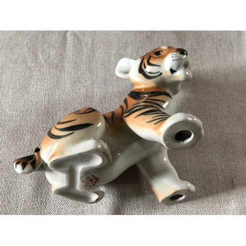 500 - Lomonosov USSR Tiger figurine.