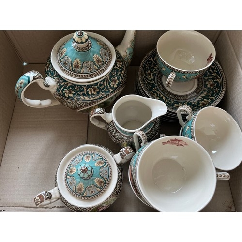 526 - Angads Home Australian teaset including teapot