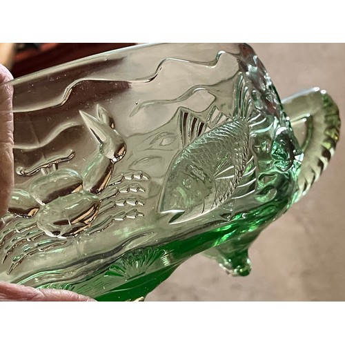 635 - Bagley green glass marine or sea pattern bowl with fish and crabs Reg. No. 7988443