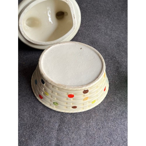 652 - Spotty ceramic chicken egg holder