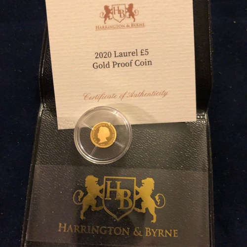 1085 - 2020 Laurel 24 Carat Gold £5 Proof Coin 0.5g in Capsule