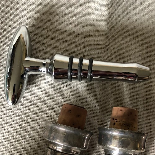 1149 - Silver plated and chrome, Wine bottle spouts, measures and stoppers