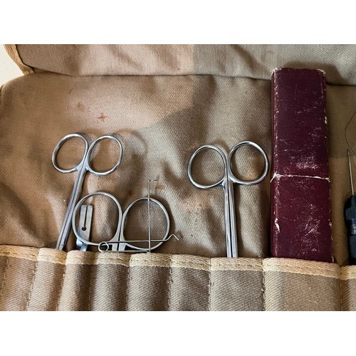 1160 - Old dissection kit