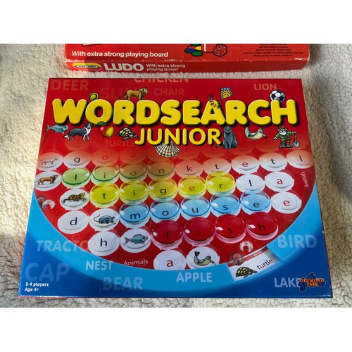 1430 - Wordsearch Ludo & Snakes and Ladders