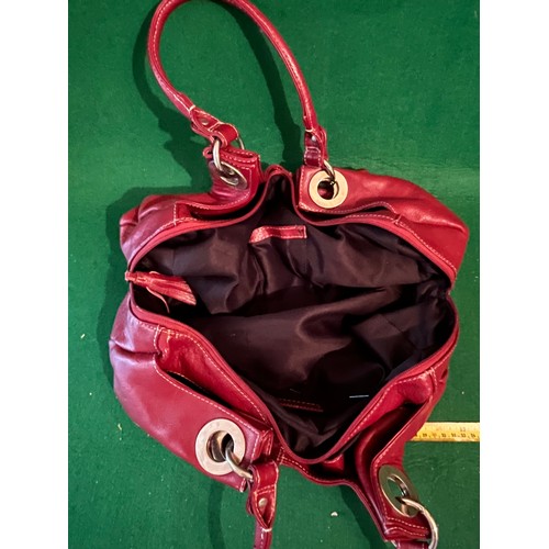 1476 - Lloyd Baker leather handbag