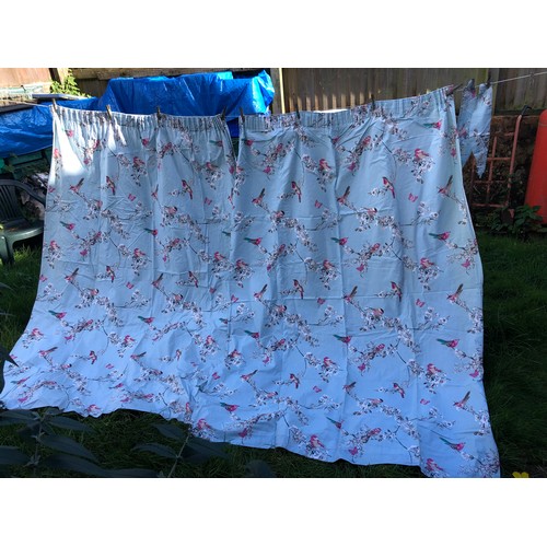 1481 - Pair of Dunelm Bird print curtains. Each 88