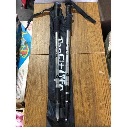 1531 - Hiking sticks. Telescopic in bag. Rubber foot missing on one stick