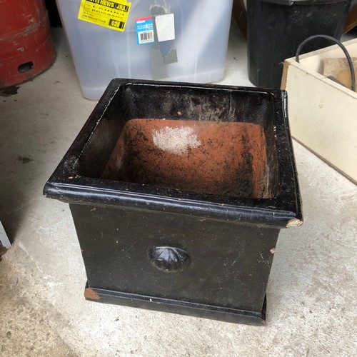 1825 - Square terracotta planter painted black