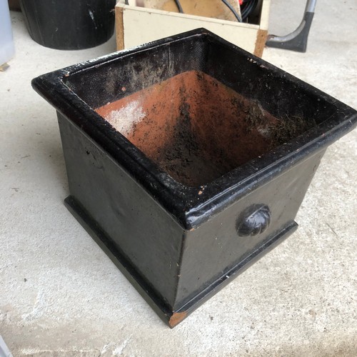 1825 - Square terracotta planter painted black