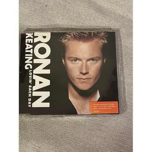 2214 - Ronan Keating. Loving each day. CD