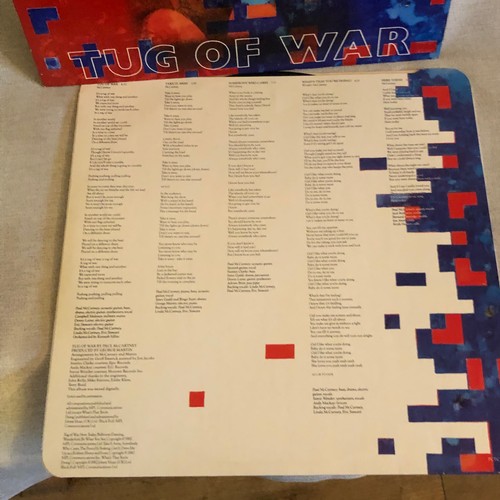 2250 - Paul McCartney. Tug-of-war. EMI Records PCTC 259 stereo.