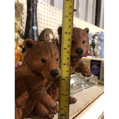 358 - Country Artists. Brown Bear Pair - Young and Headstrong. No. 02318