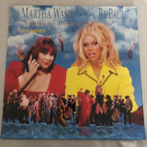 3261 - Martha Wash Featuring RuPaul. It’s raining men the sequel the mixes. Logic BMG  74321 5541 1