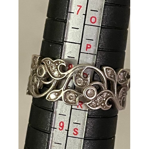 16 - .925 silver ornate ring. Size Q