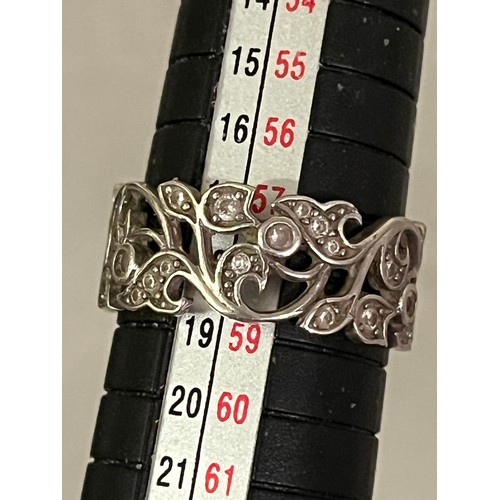 16 - .925 silver ornate ring. Size Q