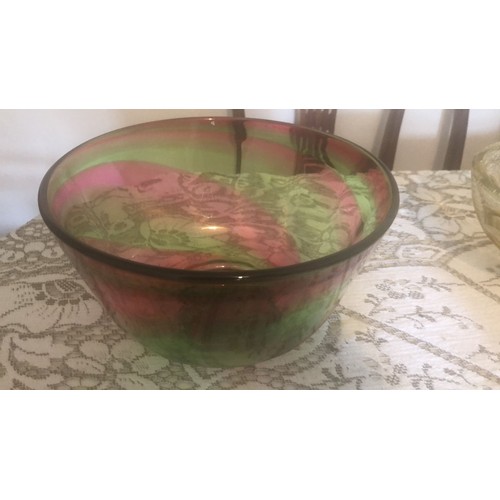 338 - Rare and large Stevens & Williams Rainbow Bowl