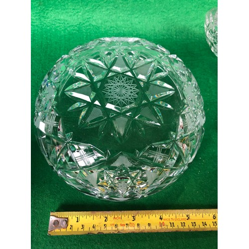 373 - Large cut crystal lidded bowl