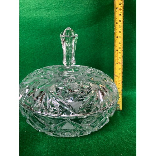 373 - Large cut crystal lidded bowl