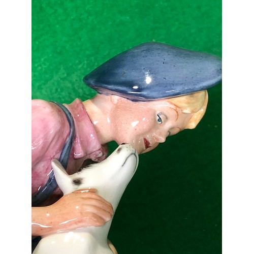 399 - Royal Doulton figurine. The homecoming  HN3295  Modelled by Adrian Hughes. Number 185 In a limited e... 