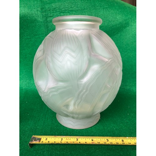 420 - Opalescent art deco Glass Pond Lilies vase