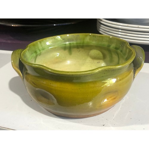 511 - Bretby green drip glaze bowl