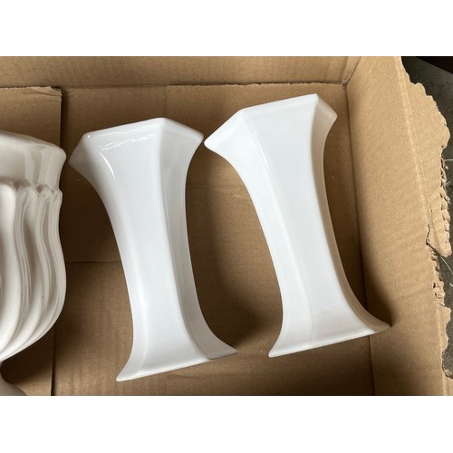 545 - 3 White vases