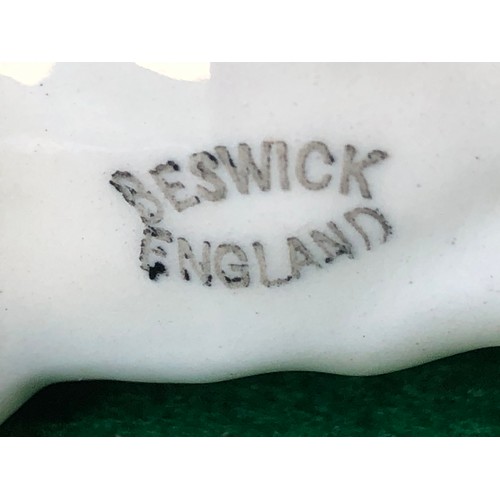 571 - Beswick Springer spaniel ceramic dog figurine