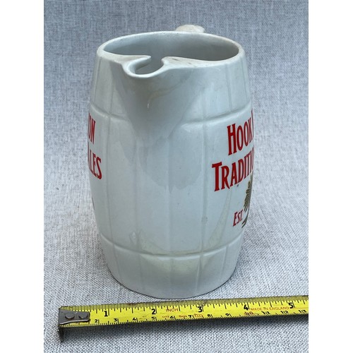 679 - Hook Norton Traditional Ales Jug by Wade