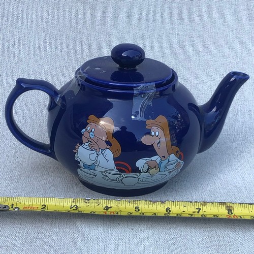 714 - Tetley tea folk Teapot. Partial loss of transfer by Wade.