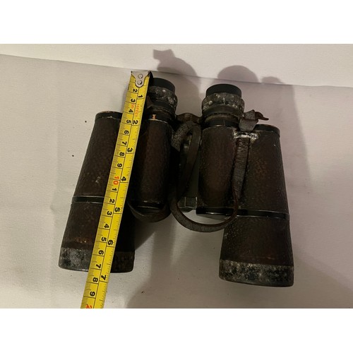 244 - Carl Zeiss Dekarem 10 x 50 binoculars for renovation. Lenses appear ok and focus ring turns. Lots of... 