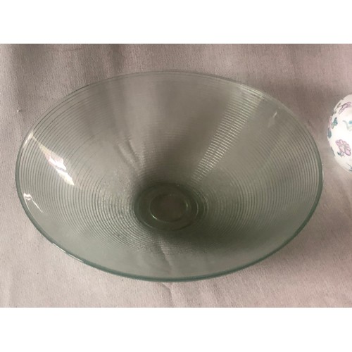 299 - Arcroc green beehive 12” fruit bowl.