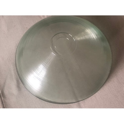 299 - Arcroc green beehive 12” fruit bowl.