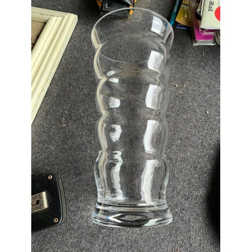 311 - Dartington clear glass flower vase