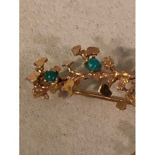 90 - 9ct Gold brooch