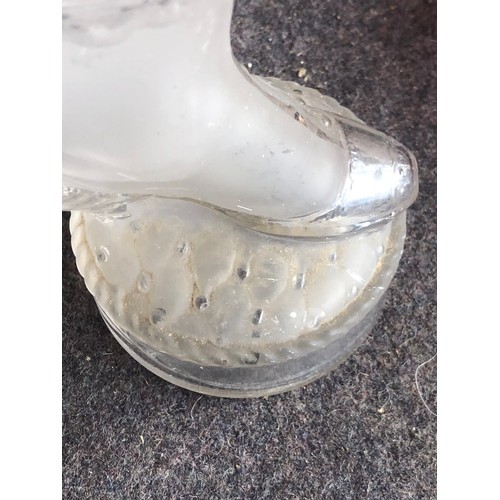 593 - Legras frosted glass boot