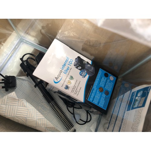 851 - Aqua Start 30. A 25L Aquarium with lid, light, heater and filter pump boxed