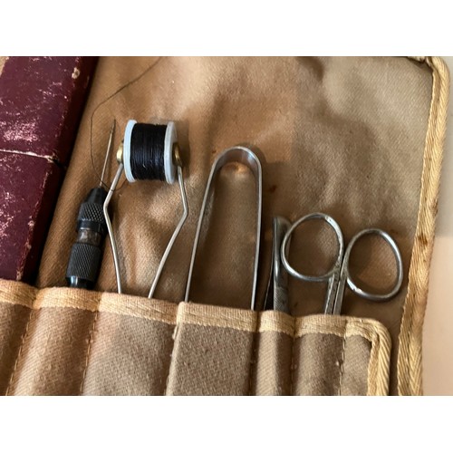 905 - Old dissection kit