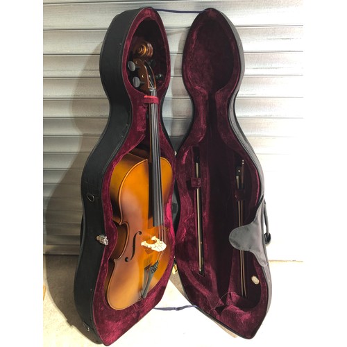 1190 - 3/4 size students Cello.