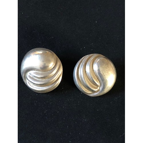 41 - Pair of chunky .925 Silver earings