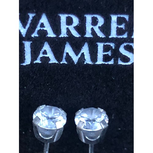 57 - Pair of stud earrings