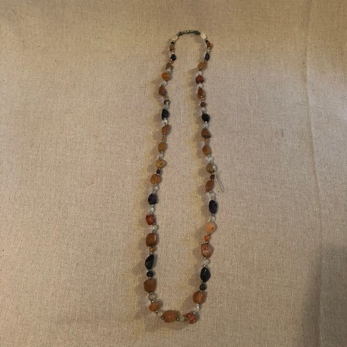 58 - Vintage Agate necklace.