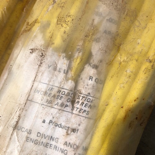 MOD - Quantity of kerry rods for under water metal cutting.