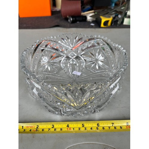 American brilliant cut glass fruit bowl. 2 chipped teeth on rim