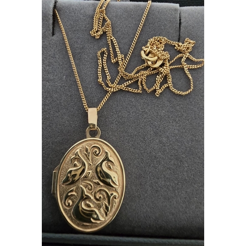Beautiful Designed 9k Opening Locket 20